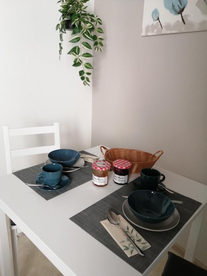 Ferienwohnung Im Fachwerkhaus มิเคลชตัดท์ ภายนอก รูปภาพ