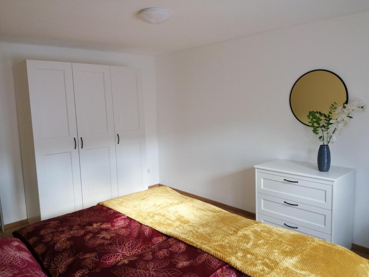 Ferienwohnung Im Fachwerkhaus มิเคลชตัดท์ ภายนอก รูปภาพ